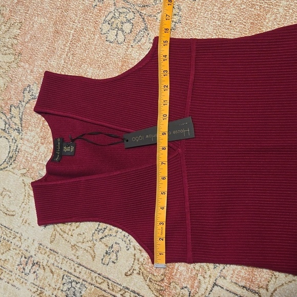 House of Harlow 1960 Magenta Ribbed Bodycon Deep V-Neck Mini Dress - Size M - Picture 8 of 10